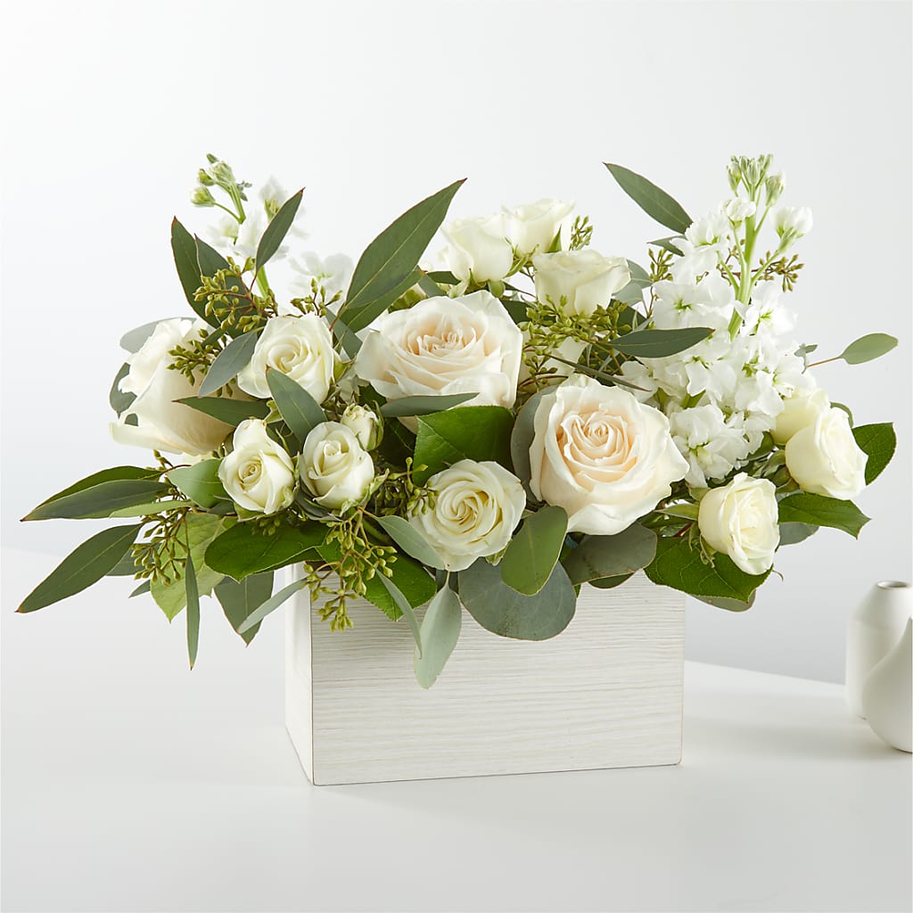 Fresh Linen Box Bouquet – The Eclectic Florist, Northwood NH