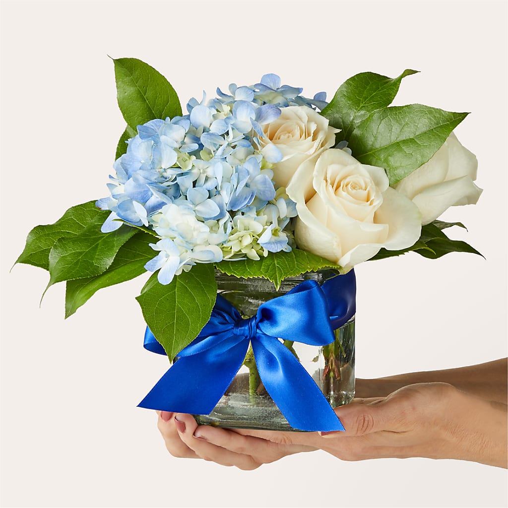 Sky Blue Delight Bouquet – The Eclectic Florist, Northwood NH