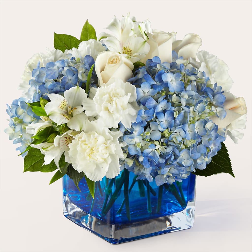 Soothing Waters Bouquet – The Eclectic Florist, Northwood NH