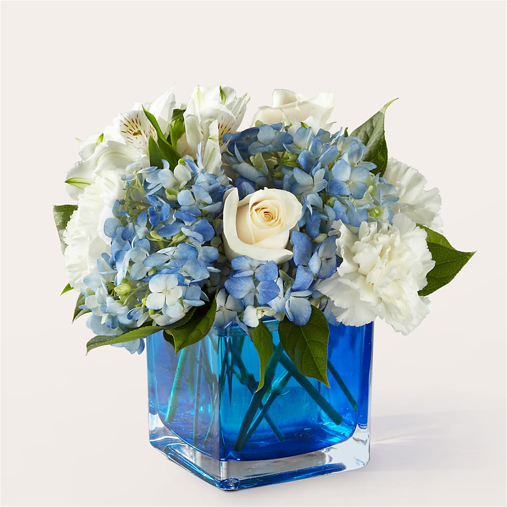 Soothing Waters Bouquet – The Eclectic Florist, Northwood NH