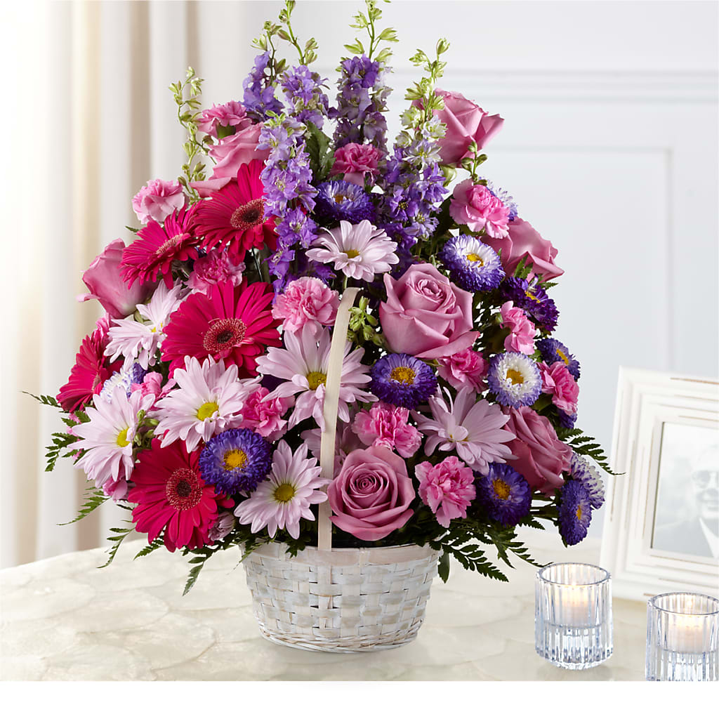 Pastel Peace Basket – The Eclectic Florist, Northwood NH