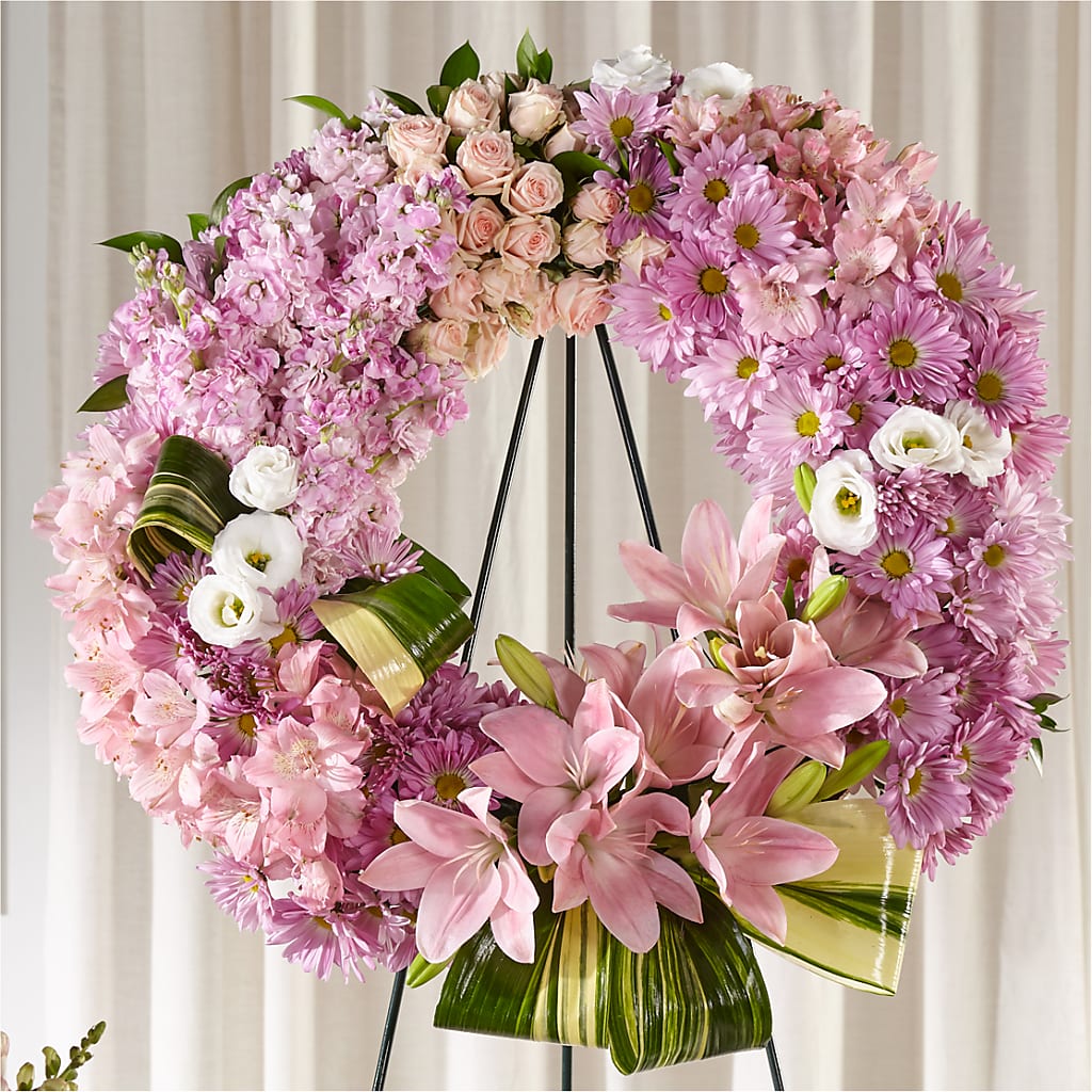 Gift of Warmth Wreath – The Eclectic Florist, Northwood NH