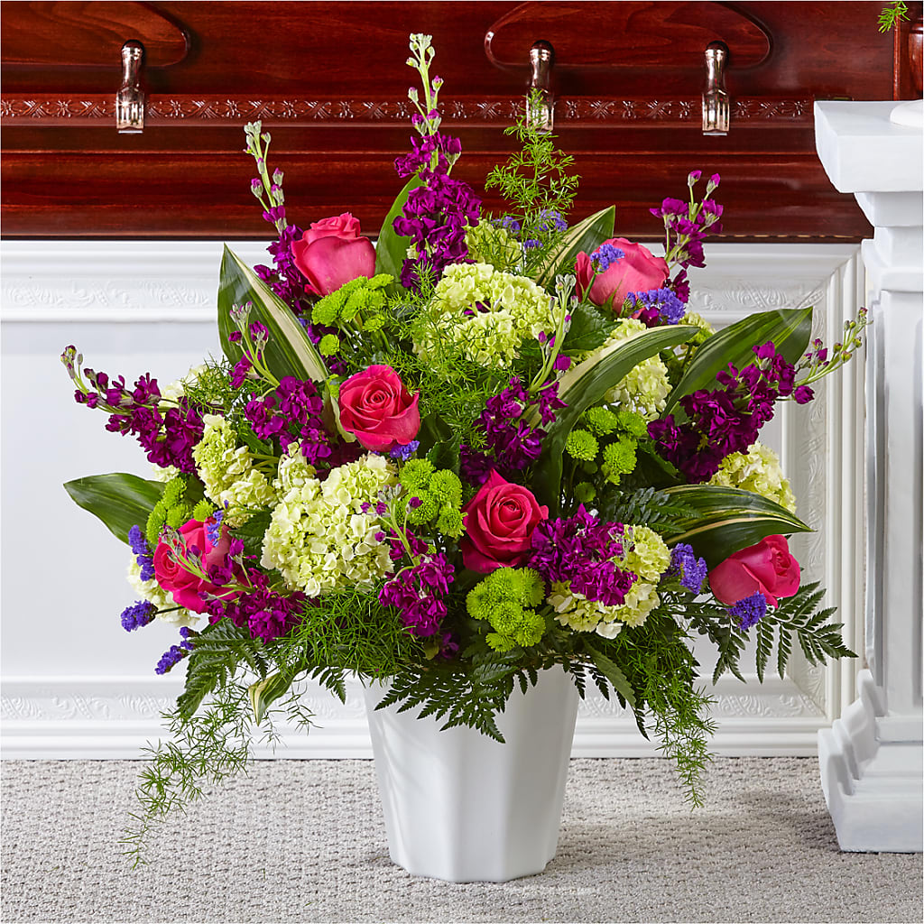 Beautiful Horizons Floor Basket – The Eclectic Florist, Northwood NH