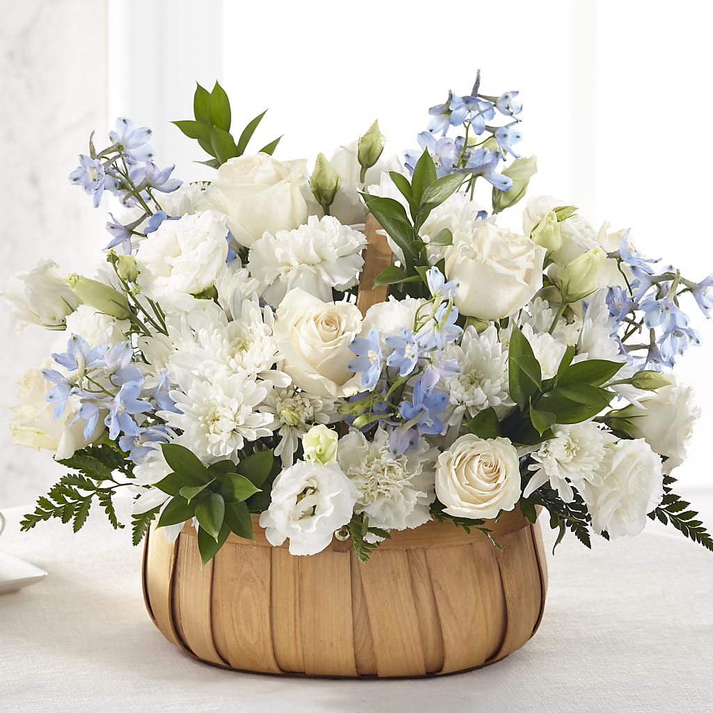 Sincerely Heartfelt Basket – The Eclectic Florist, Northwood NH