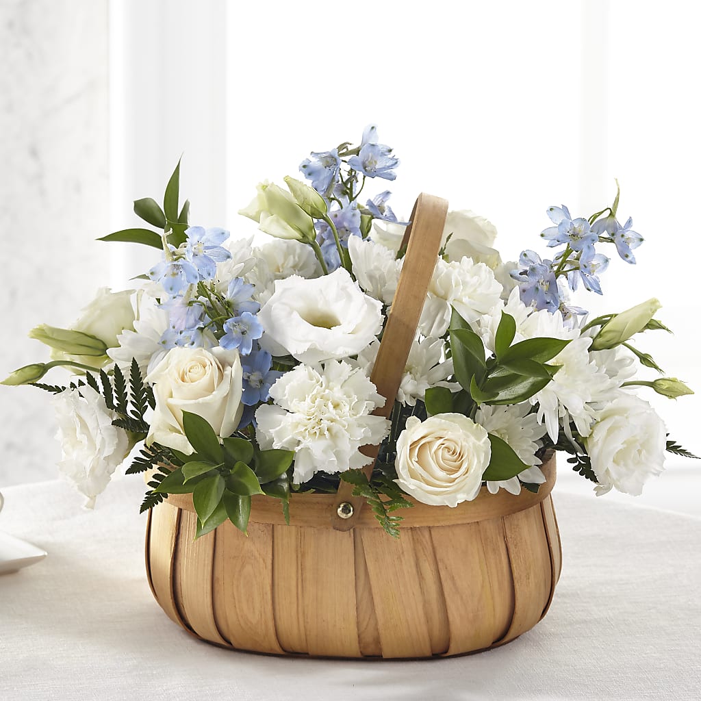 Sincerely Heartfelt Basket – The Eclectic Florist, Northwood NH
