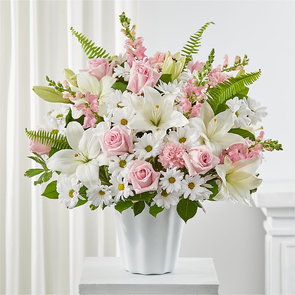 Soft Touch Tabletop Basket – The Eclectic Florist, Northwood NH