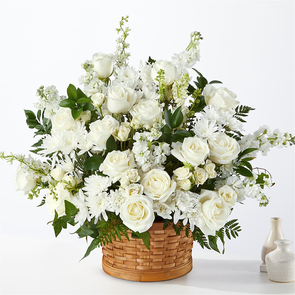 Heartfelt Condolences Arrangement – The Eclectic Florist, Northwood NH