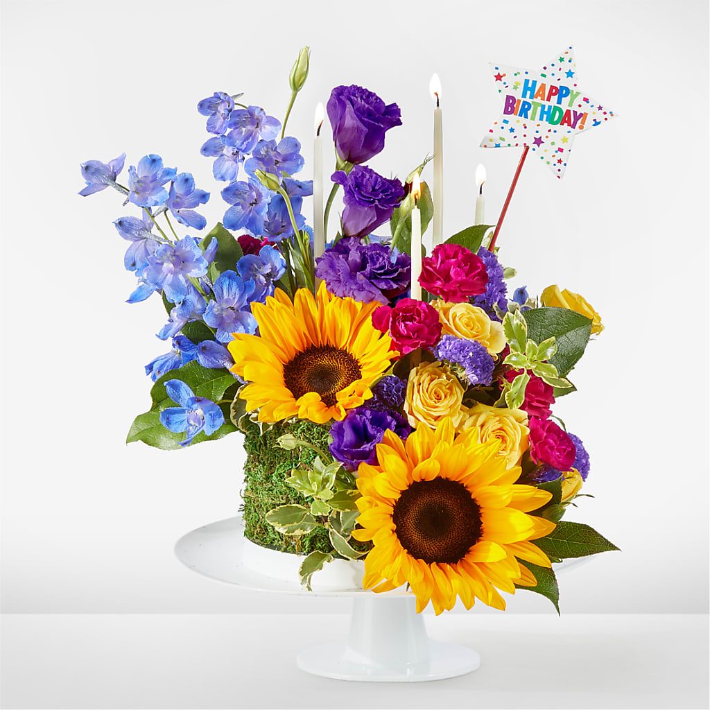 Star of the Day Floral Cake – The Eclectic Florist, Northwood NH