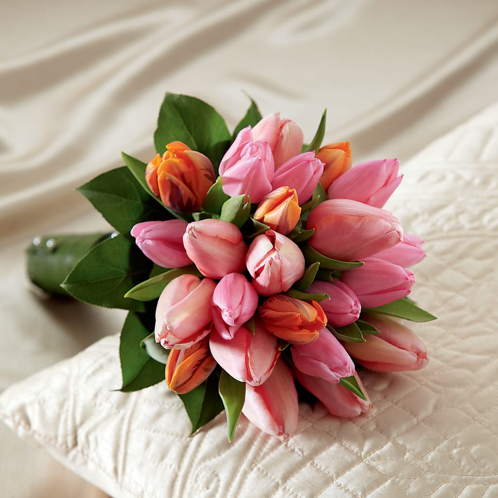 Embraceable Bouquet – The Eclectic Florist, Northwood NH