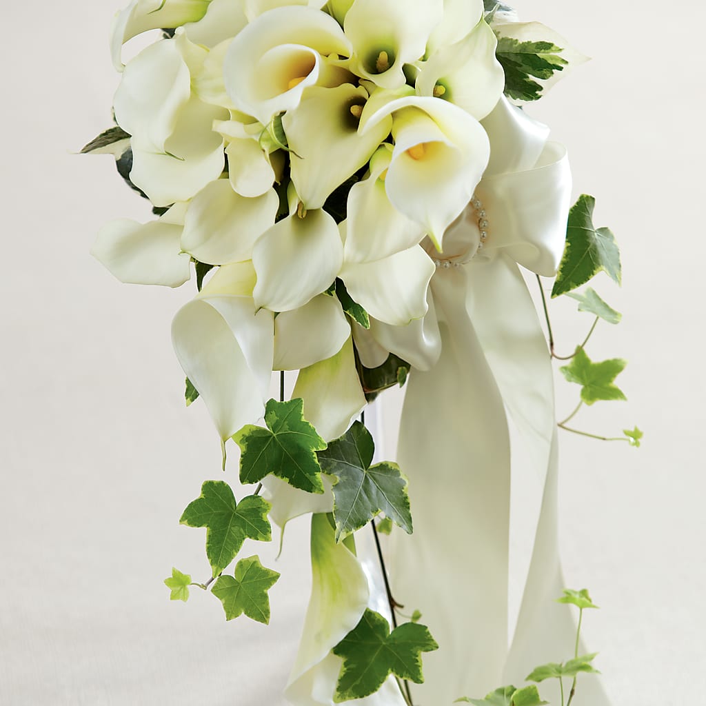 White Chapel Bouquet – The Eclectic Florist, Northwood NH