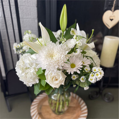 Classic Ivory – A Florist Original –  The Eclectic Florist, Northwood NH