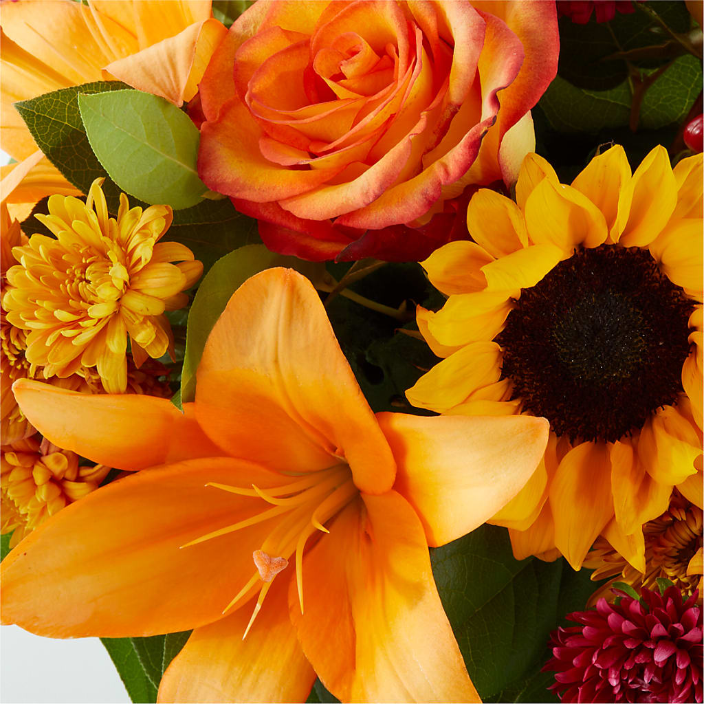 Grateful Centerpiece –  The Eclectic Florist, Northwood NH