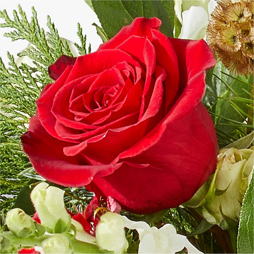 Deck the Halls Bouquet –  The Eclectic Florist, Northwood NH